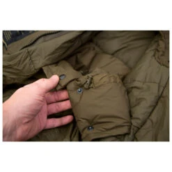 Carinthia Defence 6 - Synthetic Sleeping Bag -Sea to Sum Camping Shop carinthia defence 6 synthetic sleeping bag detail 9