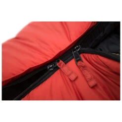 Carinthia G 490X - Synthetic Sleeping Bag -Sea to Sum Camping Shop carinthia g 490x synthetic sleeping bag detail 8
