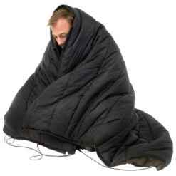 Carinthia HUQ 180 -Sea to Sum Camping Shop carinthia huq 180 detail 4