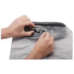 MSR Guardian Gravity Purifier - Water Filter -Sea to Sum Camping Shop msr guardian gravity purifier water filter detail 3