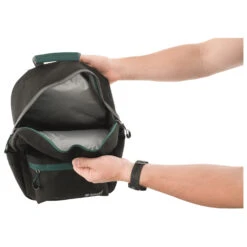 Outwell Cormorant Backpack - Cool Bag -Sea to Sum Camping Shop outwell cormorant backpack cool bag detail 4