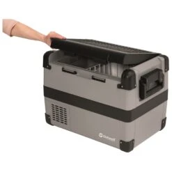 Outwell Deep Cool 28 - Coolbox -Sea to Sum Camping Shop outwell deep cool 28 coolbox detail 5