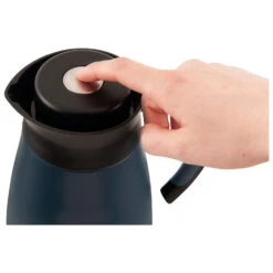 Outwell Tisane Vacuum Jug - Insulated Bottle 7 Outwell Tisane Vacuum Jug - Insulated Bottle -Sea to Sum Camping Shop outwell tisane vacuum jug insulated bottle detail 3