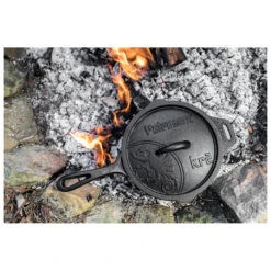 Petromax Cast Iron Casserole Dish With Lid -Sea to Sum Camping Shop petromax cast iron casserole dish with lid detail 5