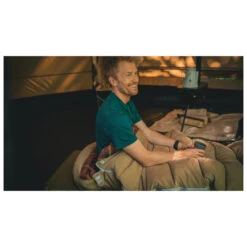 Robens Basecamp - Synthetic Sleeping Bag -Sea to Sum Camping Shop robens basecamp synthetic sleeping bag detail 9