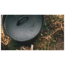 Robens Carson Dutch Oven - Pot -Sea to Sum Camping Shop robens carson dutch oven pot detail 3