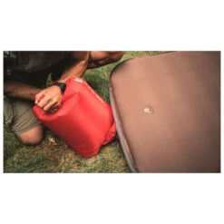Robens Pump Sack 25L -Sea to Sum Camping Shop robens pump sack 25l detail 4