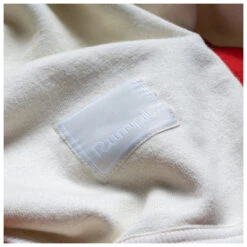 Rumpl Printed Cozyhemp - Blanket -Sea to Sum Camping Shop rumpl printed cozyhemp blanket detail 5