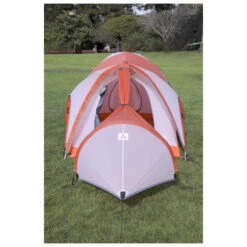 SafeHouse 2 - 2-person Tent 17 SafeHouse 2 - 2-person Tent -Sea to Sum Camping Shop slingfin safehouse 2 2 person tent detail 4