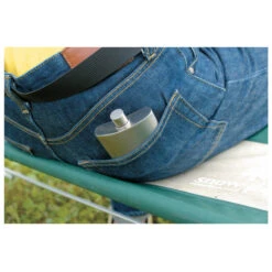 Snow Peak Titanium Flask - Water Bottle -Sea to Sum Camping Shop snow peak titanium flask water bottle detail 7