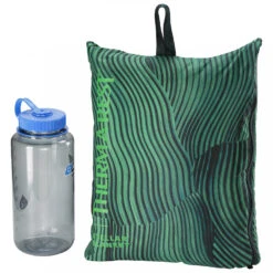 Therm-a-Rest Stellar Blanket - Blanket -Sea to Sum Camping Shop therm a rest stellar blanket blanket detail 4