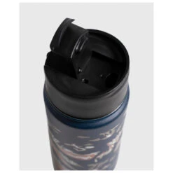 United By Blue 18oz Insulated Steel Travel Bottle - Insulated Bottle -Sea to Sum Camping Shop united by blue 18oz insulated steel travel bottle insulated bottle detail 3